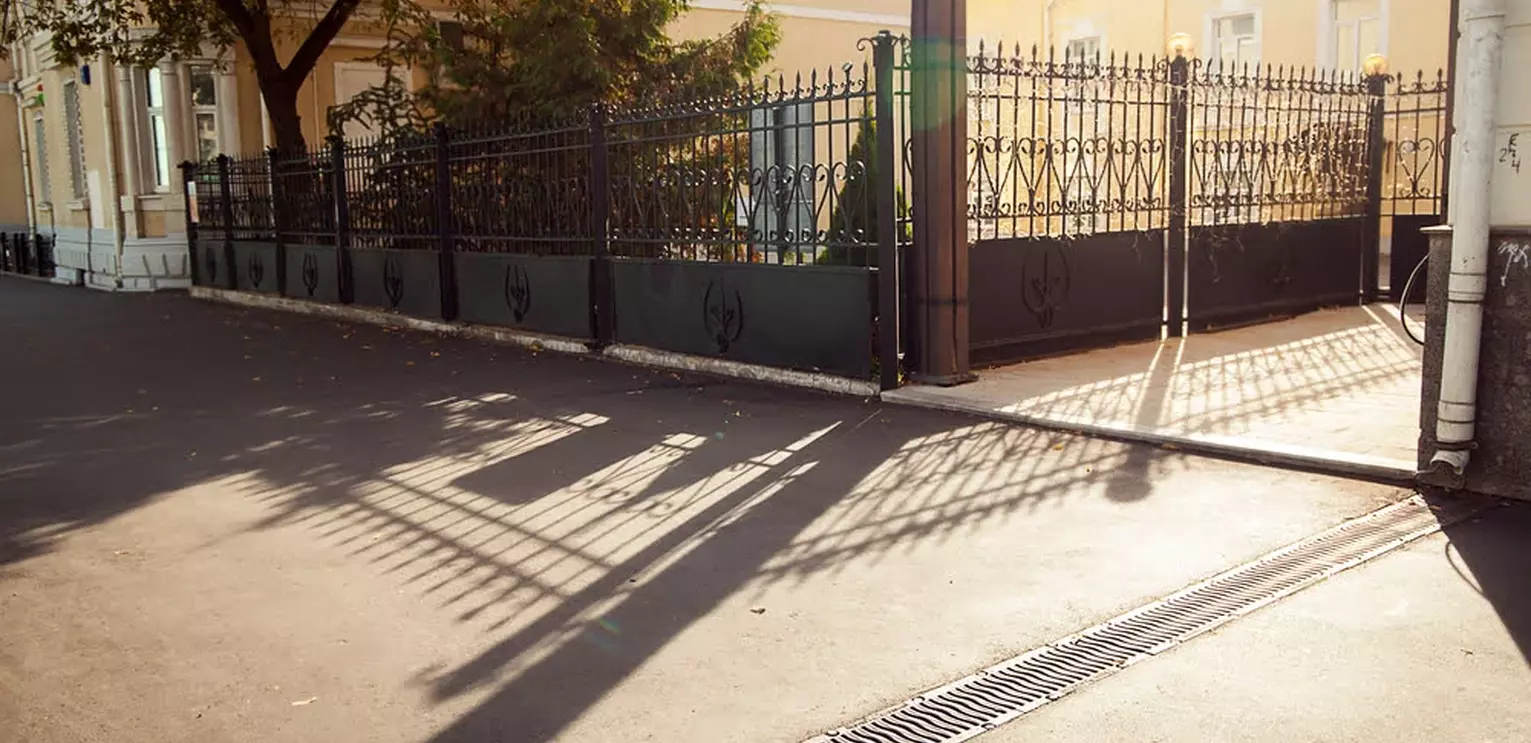 г. Москва, ул. Бауманская